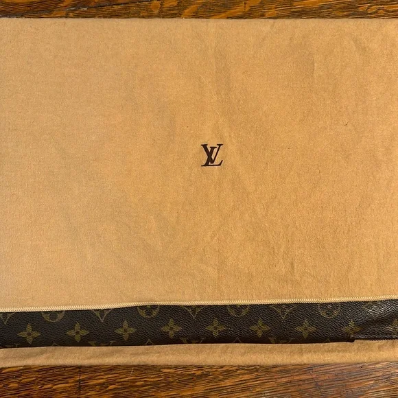 Louis Vuitton Monogram Vintage Laptop Document Case - EUC